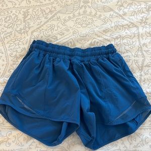 Hotty hot 4 inch size 6